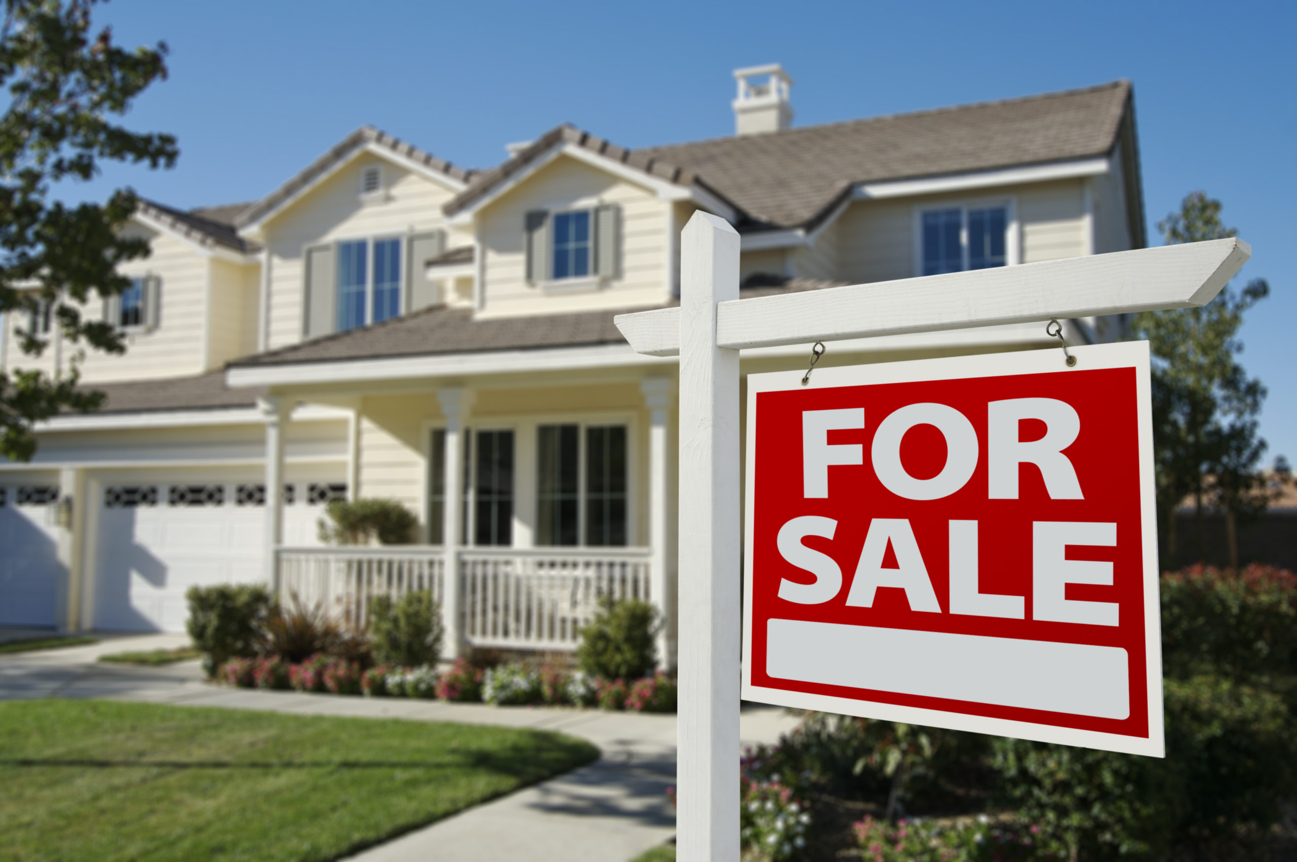 pros-and-cons-of-buying-real-estate-in-america